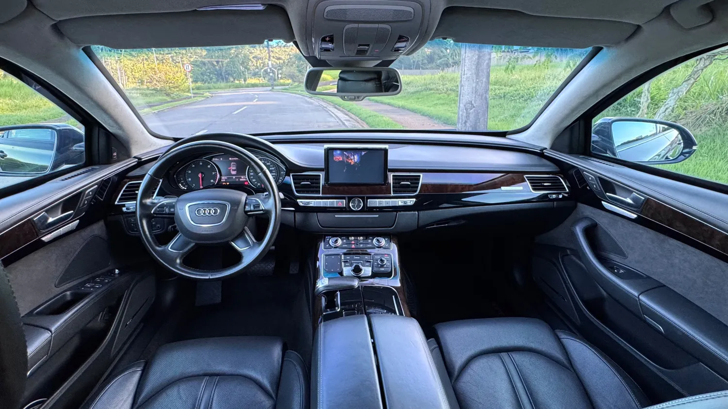 avv-audi-a8-4-2-fsi-venda-8y7njnn-imagem-005