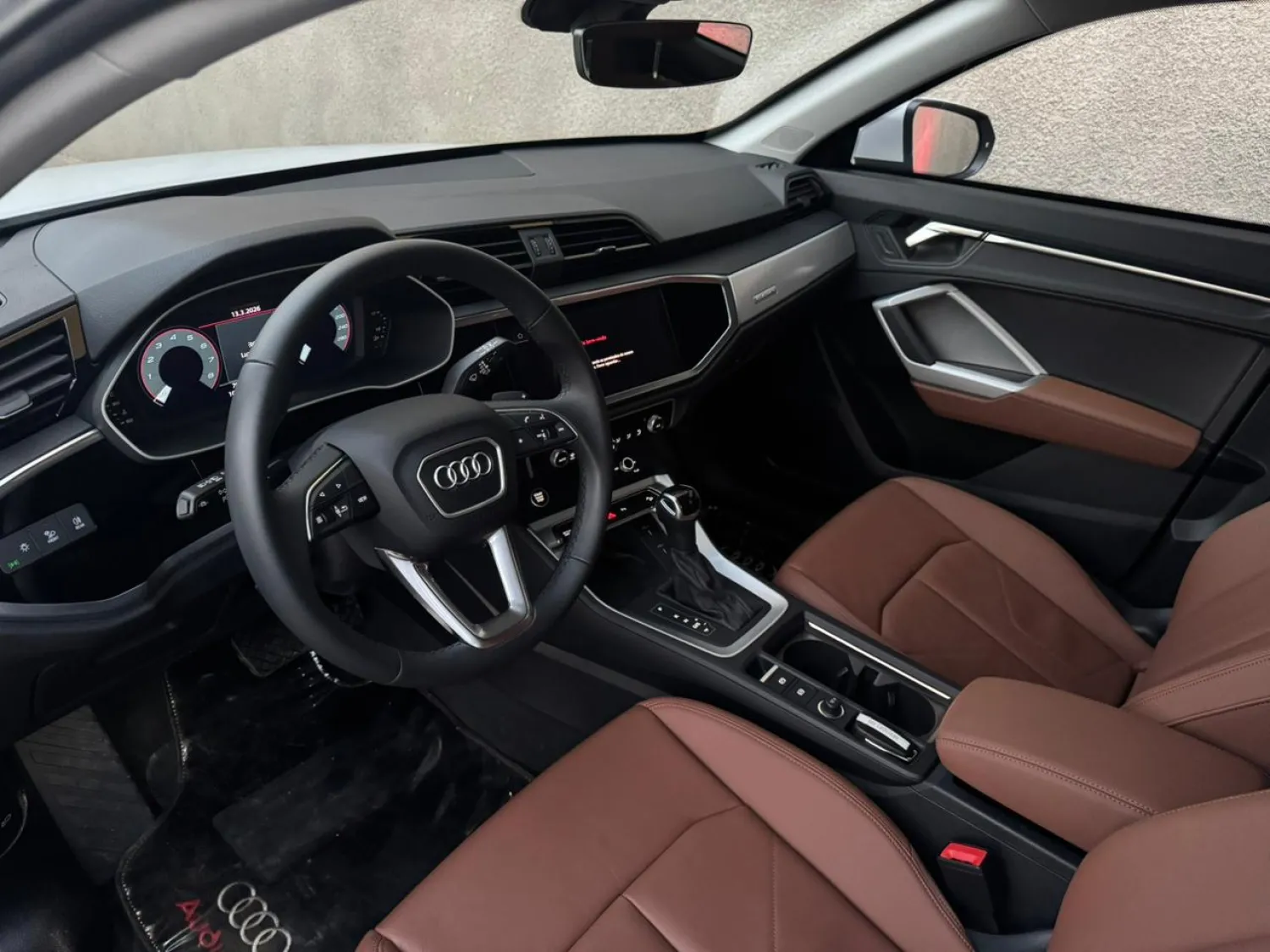 avv-audi-q3-spb-performance-venda-fx1zs0j-imagem-013