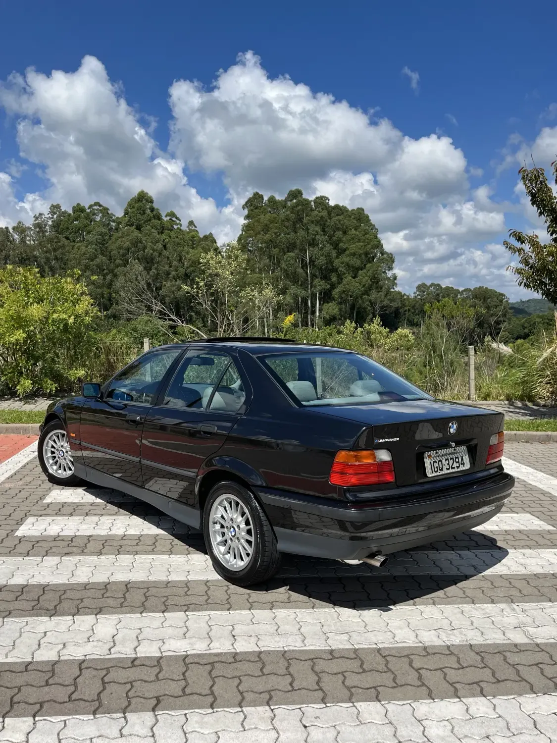 avv-bmw-318is-venda-4608af1-imagem-003