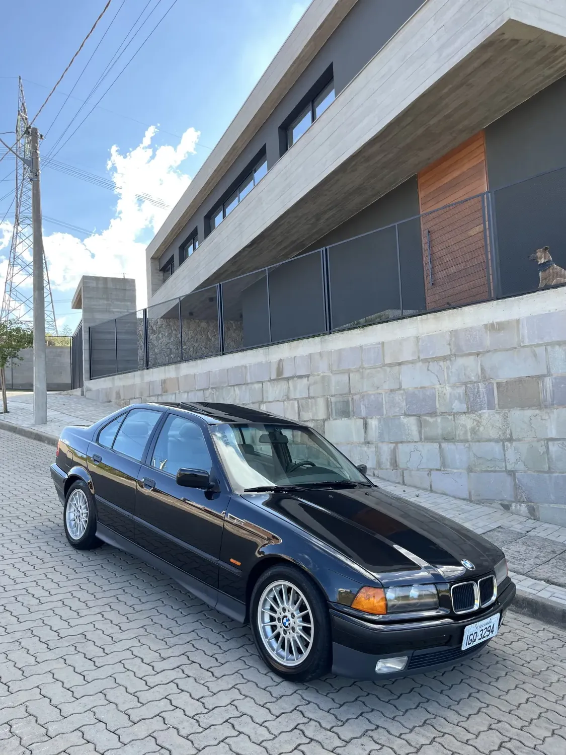 avv-bmw-318is-venda-4608af1-imagem-012