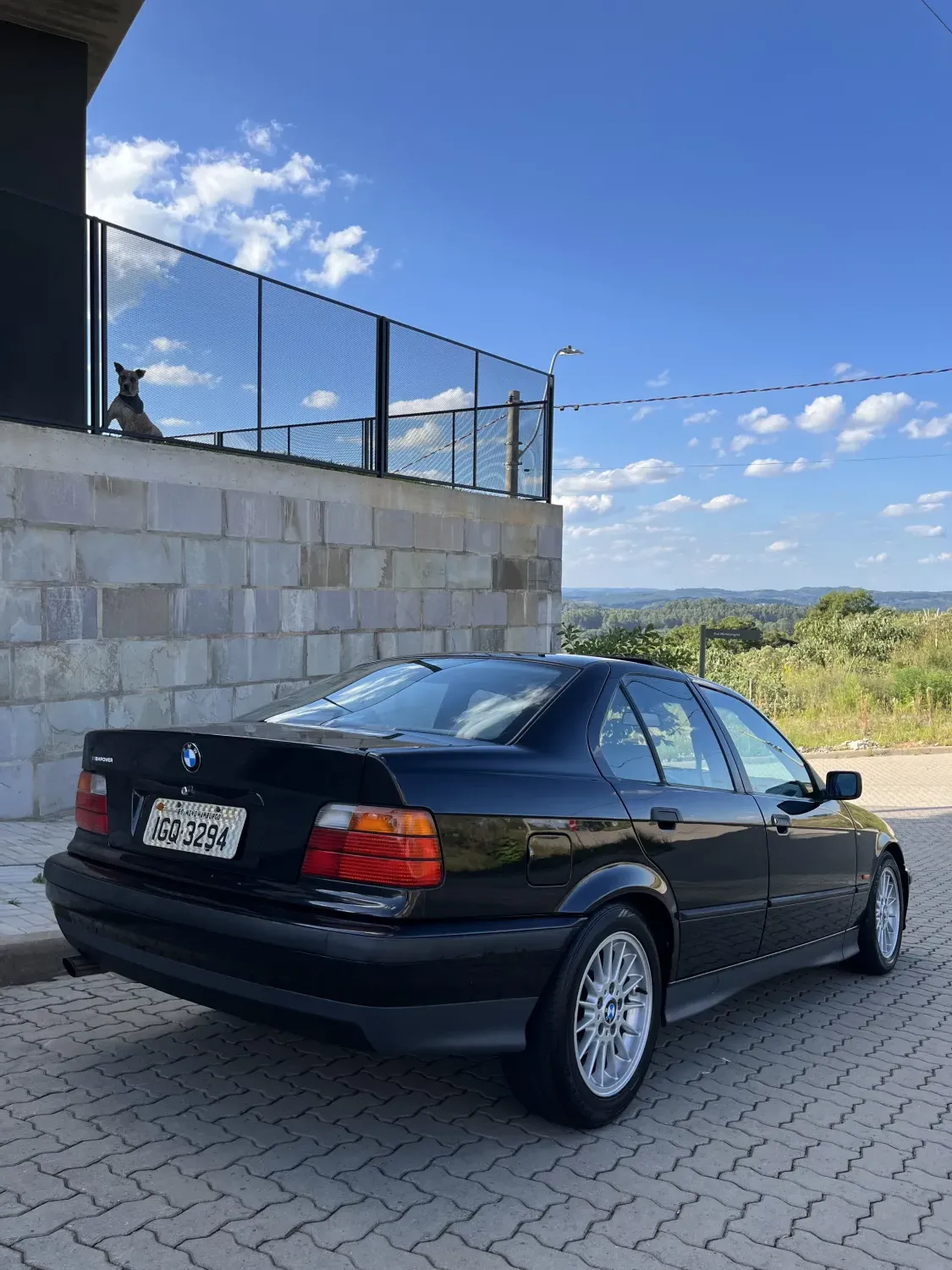 avv-bmw-318is-venda-4608af1-imagem-013