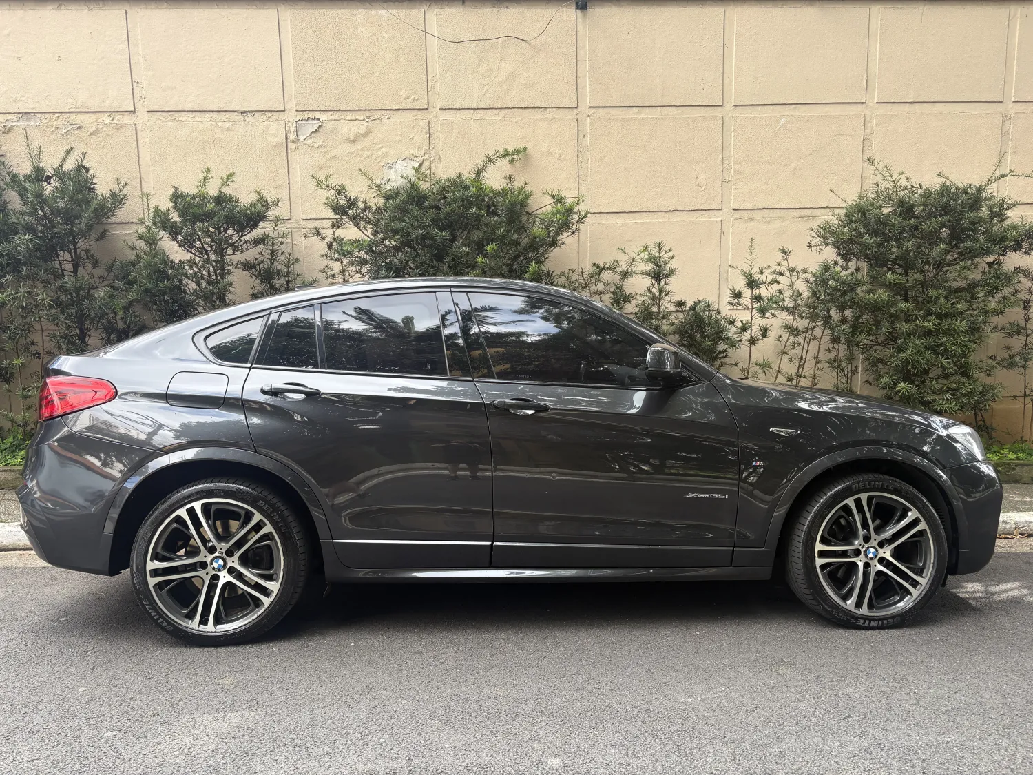 avv-bmw-x4-venda-e6db244-imagem-009