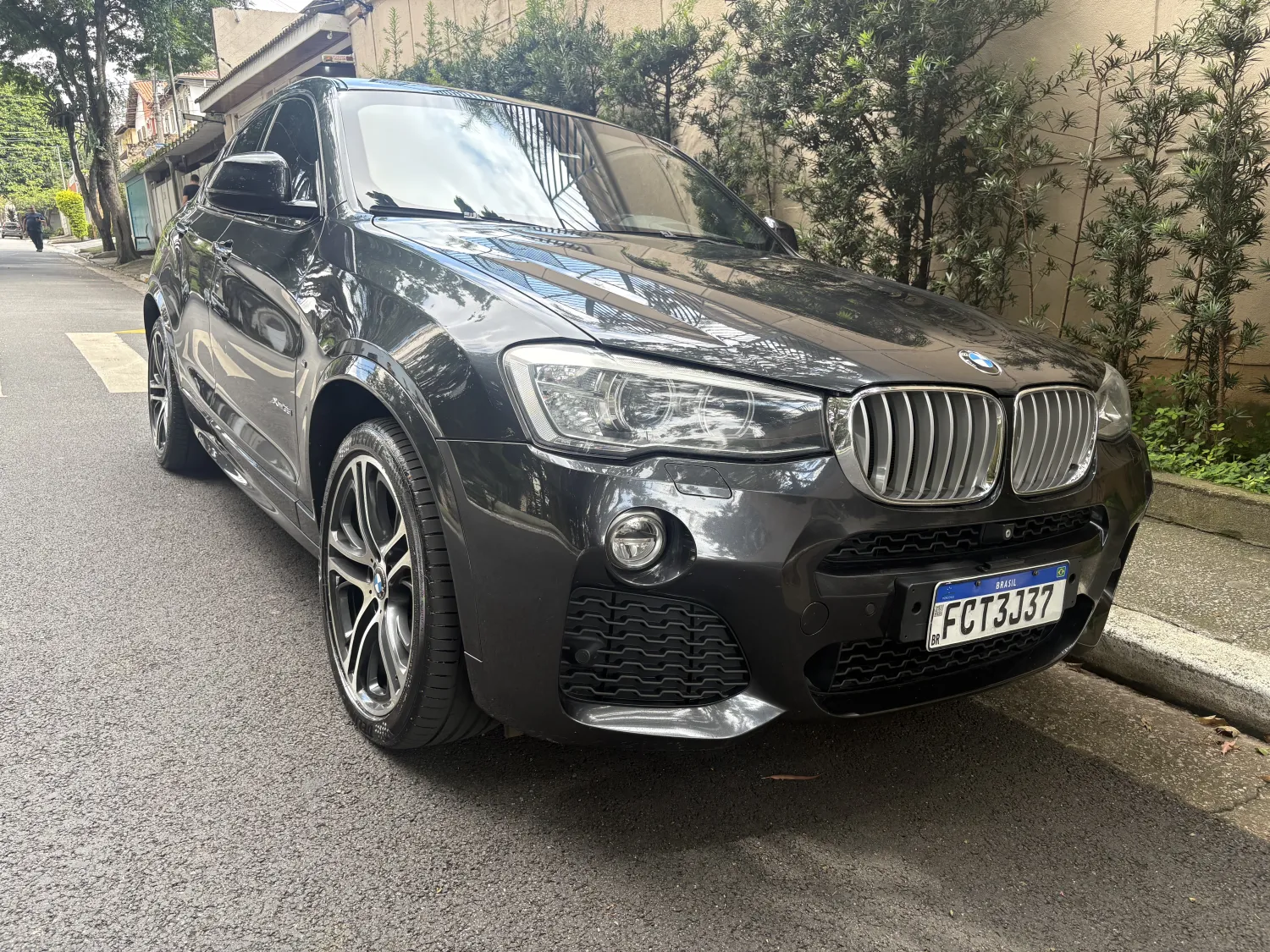 avv-bmw-x4-venda-e6db244-imagem-013