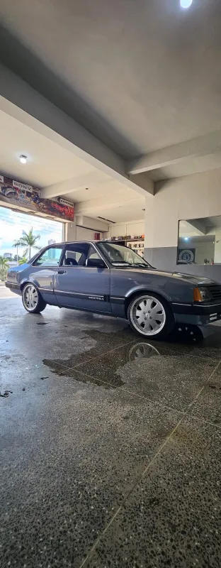 avv-chevrolet-2-doors-sedan-venda-687a5be-imagem-007