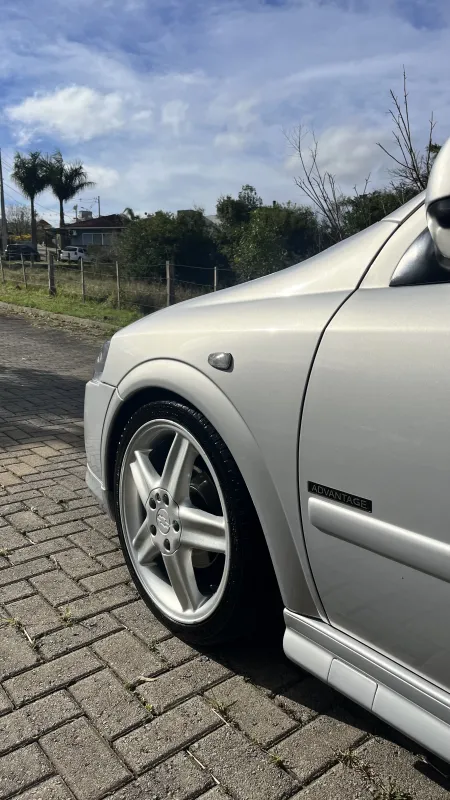 avv-chevrolet-astra-venda-69ed45b-imagem-012