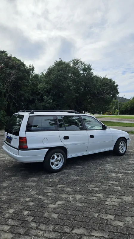 avv-chevrolet-astra-venda-d4d9ef5-imagem-006