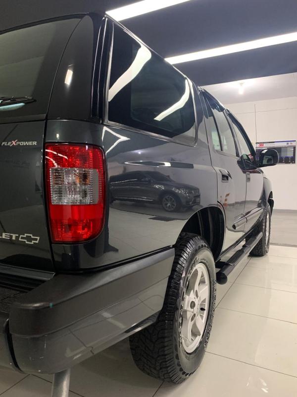 avv-chevrolet-blazer-2-4-advantage-flex-venda-8huqipm-imagem-002