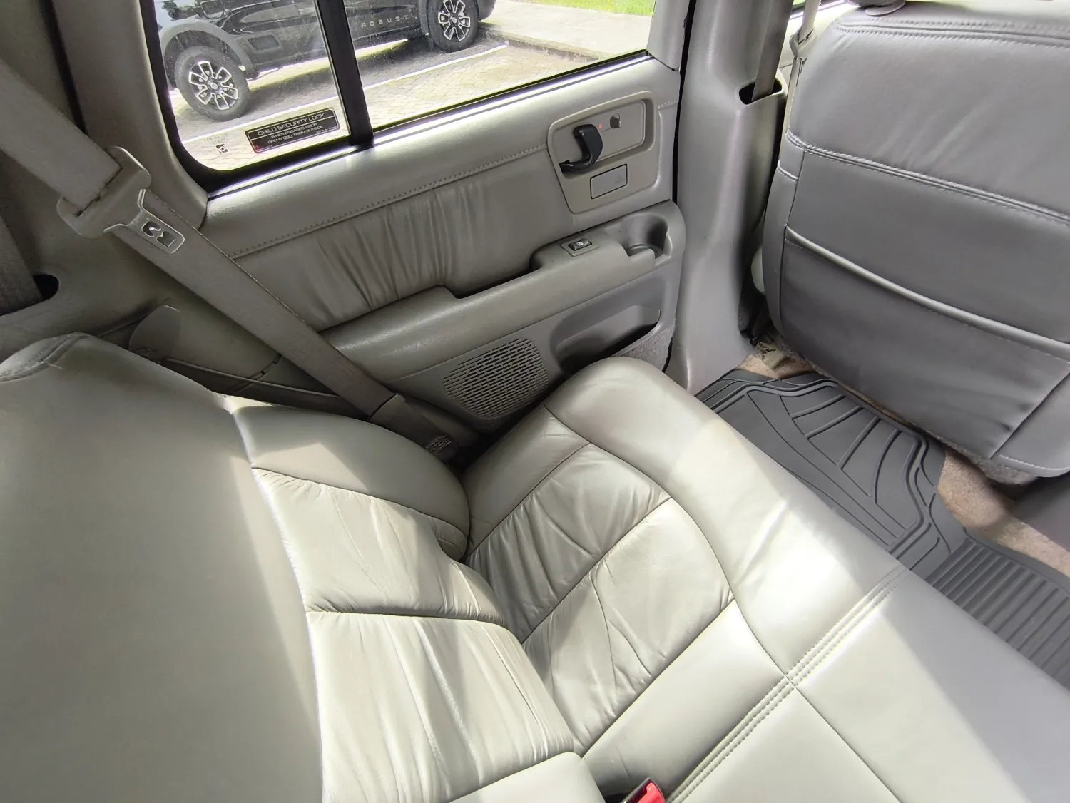 avv-chevrolet-blazer-venda-61f3f3a-imagem-006