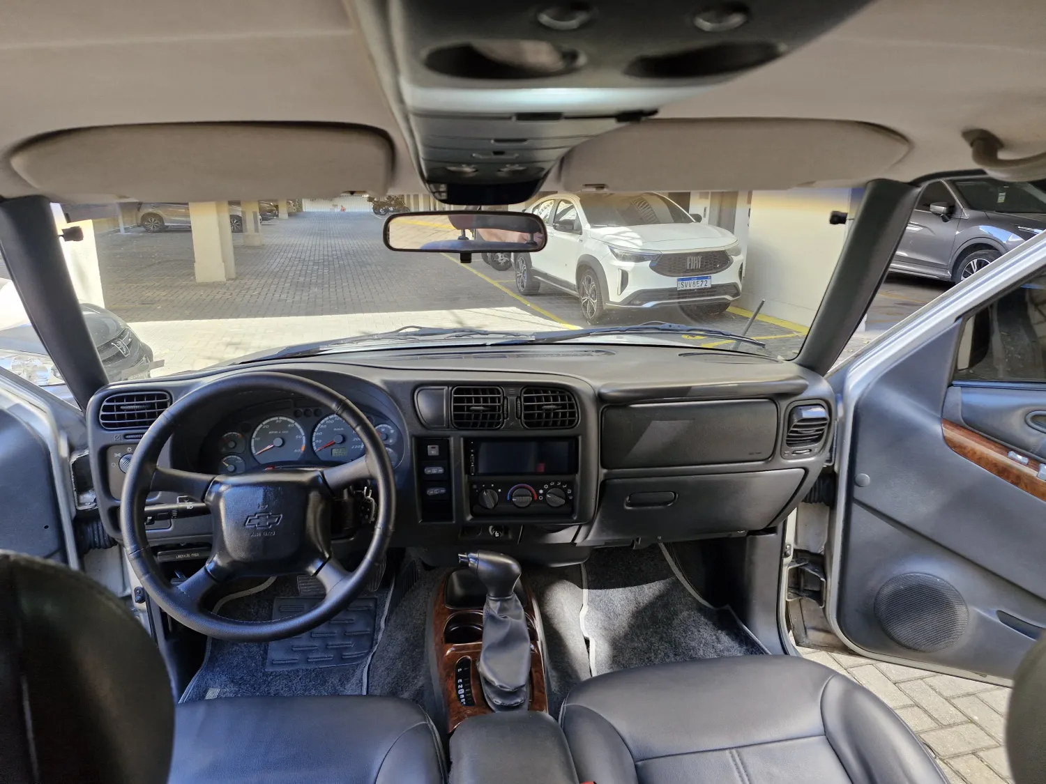 avv-chevrolet-blazer-venda-d6de9f0-imagem-009
