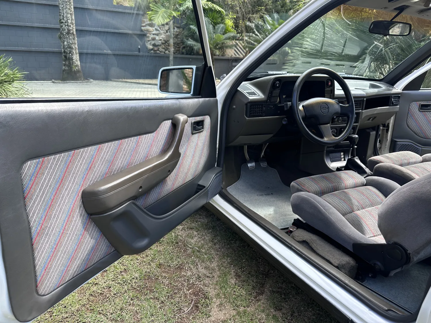 avv-chevrolet-kadett-venda-82d7c41-imagem-009