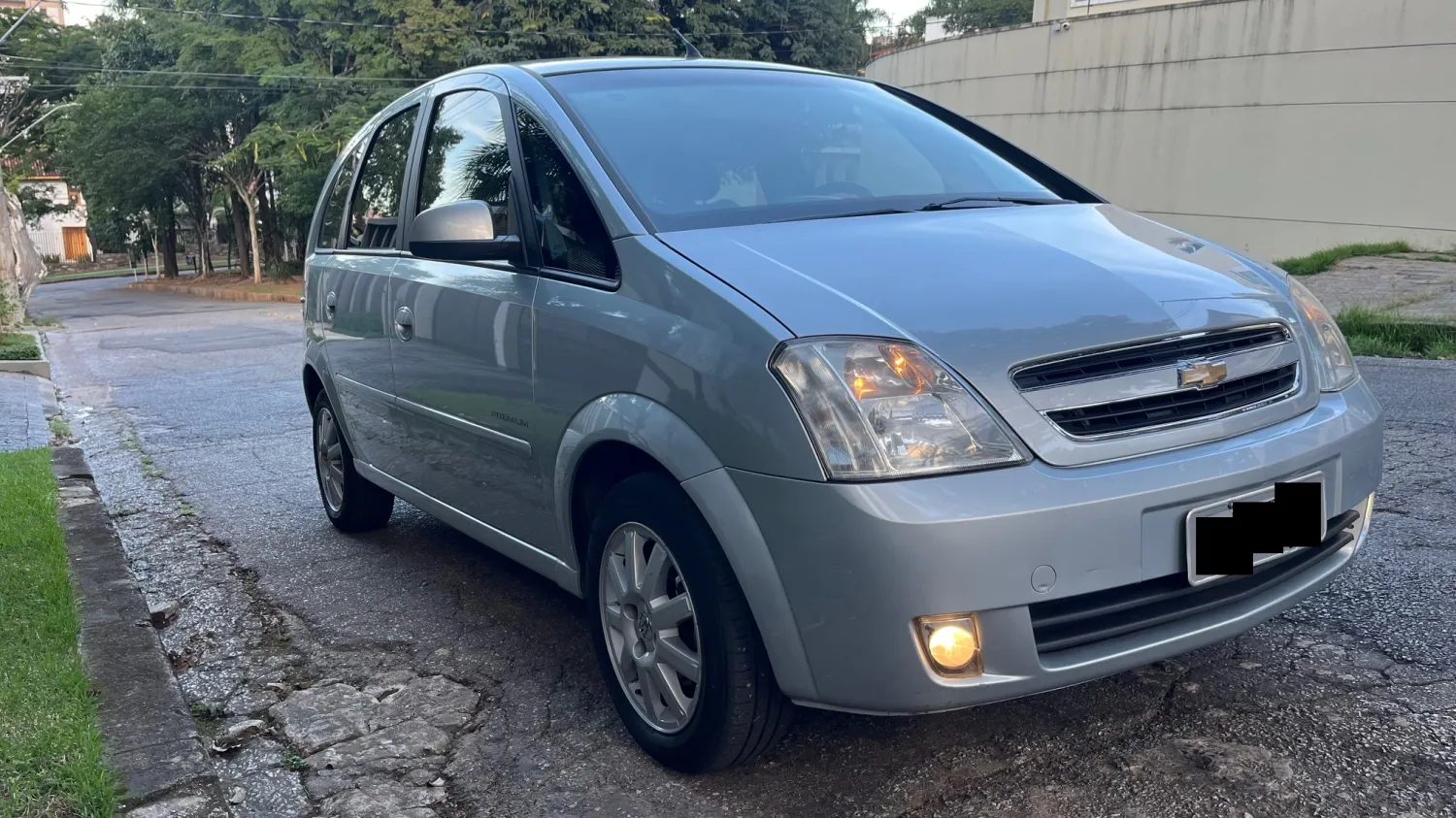avv-chevrolet-meriva-1-8-premium-venda-bk8kbbr-imagem-003