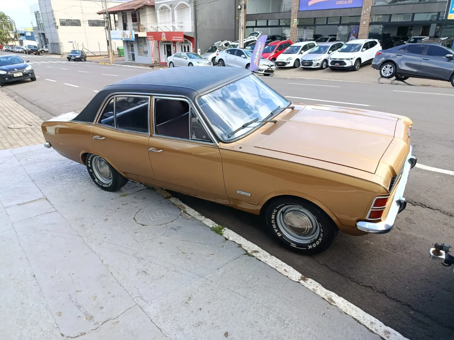 avv-chevrolet-opala-luxo-venda-xsuovak-imagem-014