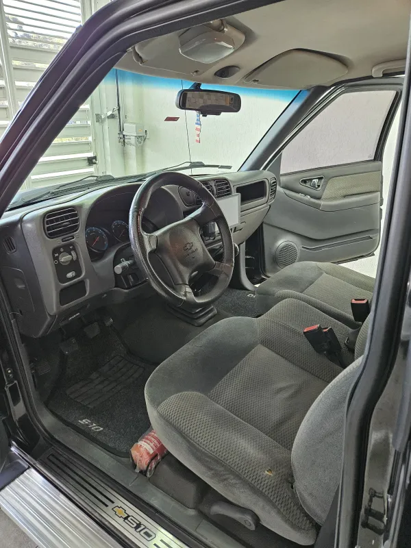 avv-chevrolet-s10-venda-2e3c75b-imagem-010