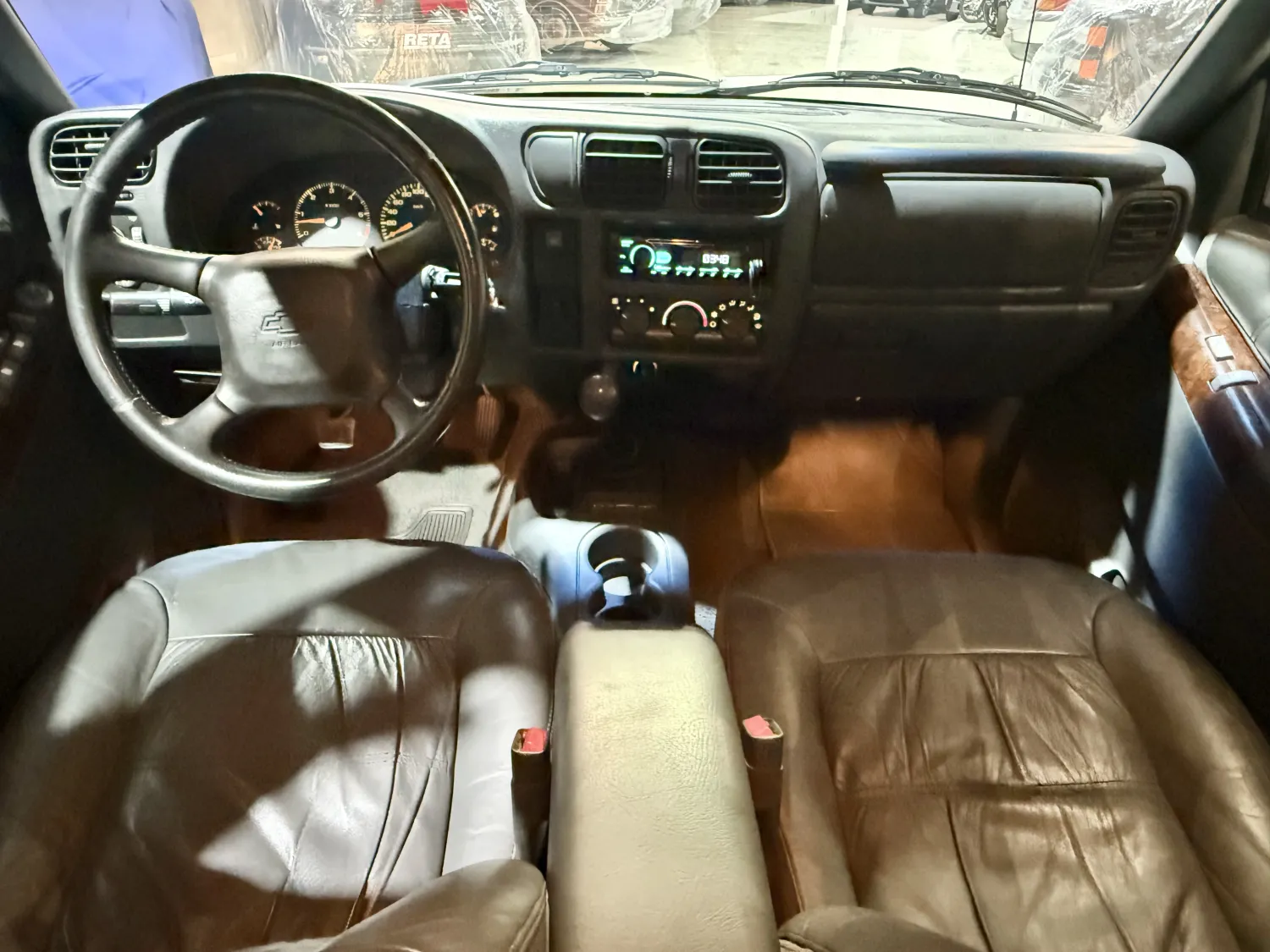 avv-chevrolet-s10-venda-93aa4c1-imagem-015