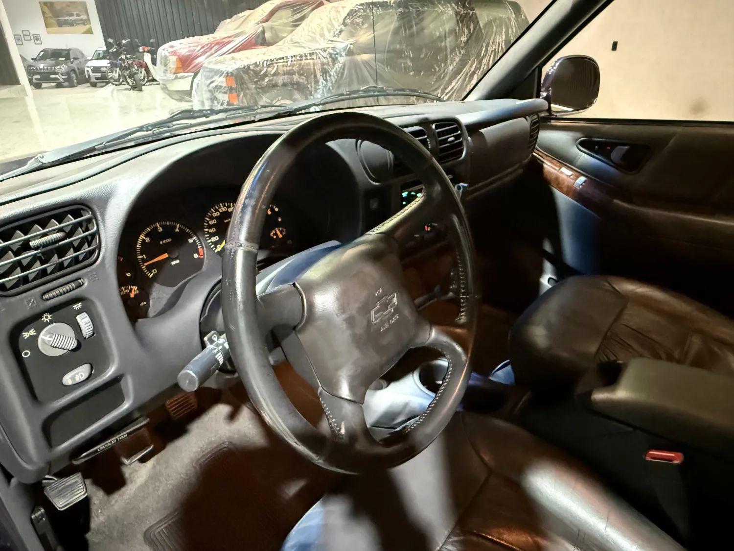 avv-chevrolet-s10-venda-93aa4c1-imagem-024