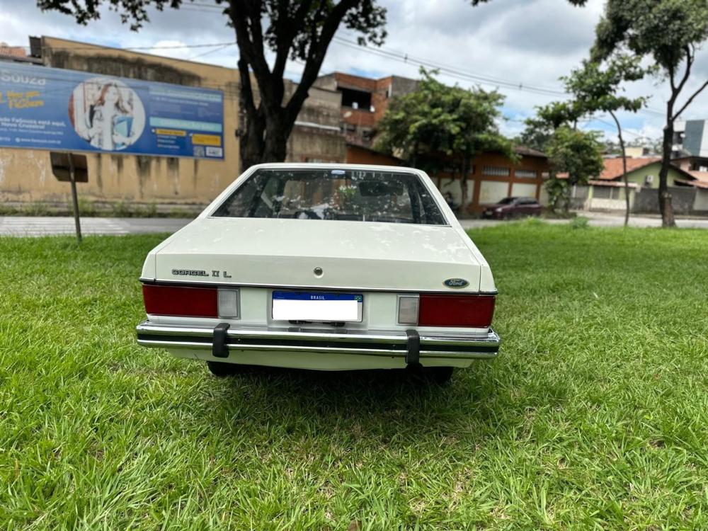 foto-usu-06-1105853218-meu-1907199462-carro-16-antigo-0302-1012385225