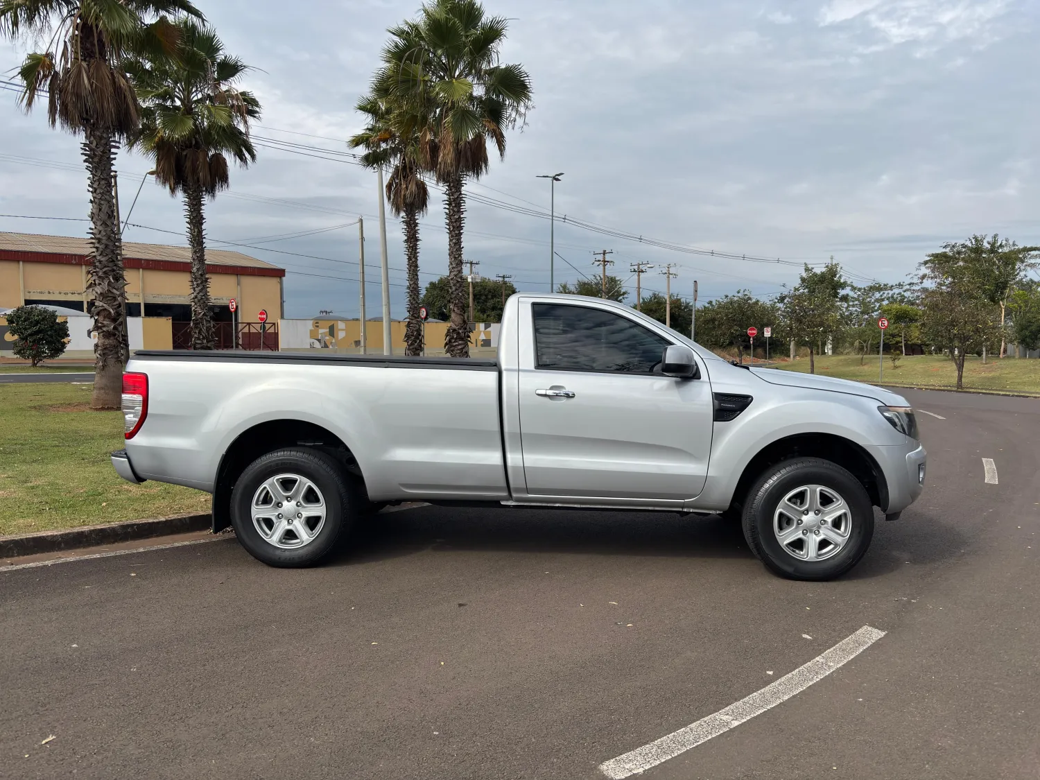 avv-ford-ranger-xls-xls-cs-2-5-flex-venda-hv0c18t-imagem-005