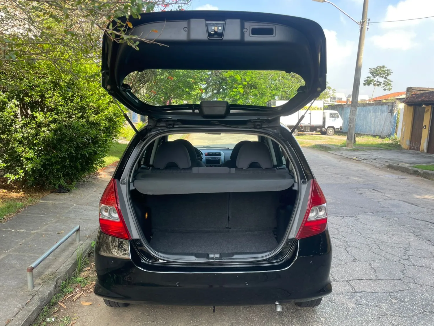 avv-honda-carros-fit-venda-6e65c52-imagem-009