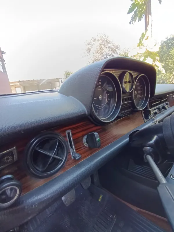 avv-mercedes-benz-250-venda-34ff4ca-imagem-011