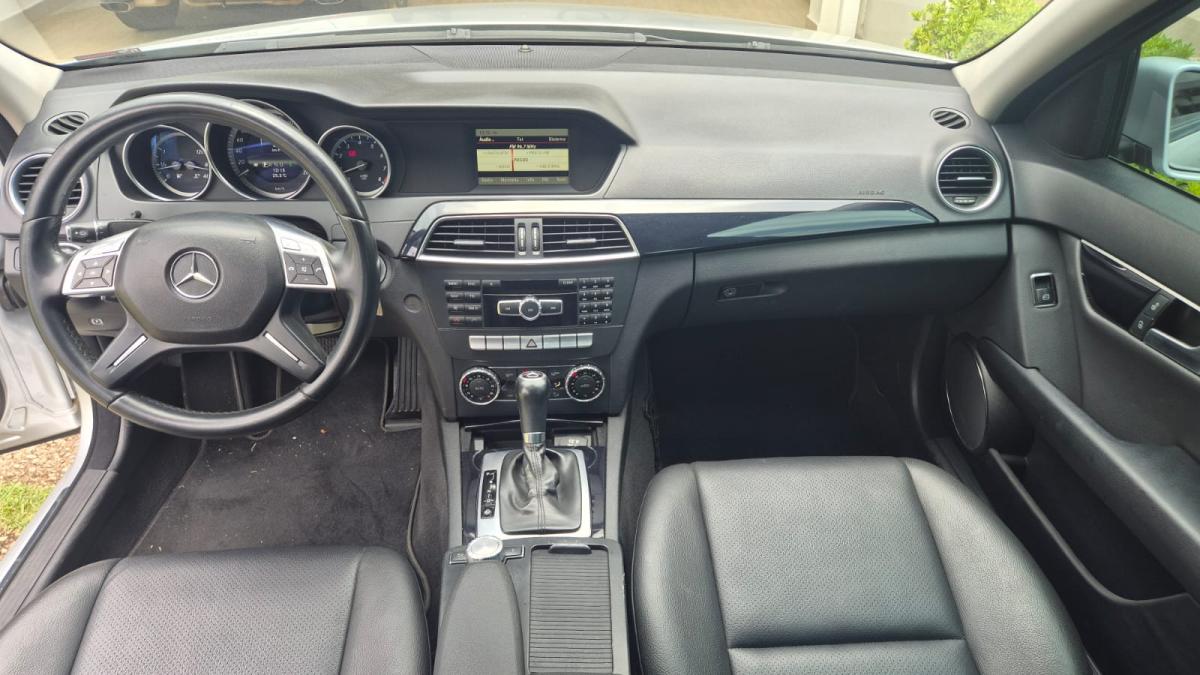 avv-mercedes-benz-c180-c180-turbo-venda-z5lq03b-imagem-011