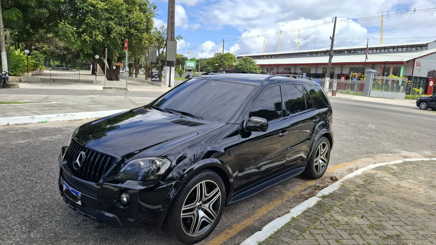avv-mercedes-benz-ml-63-amg-venda-622acea-imagem-001