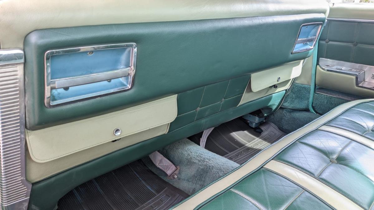 avv-oldsmobile-ninety-eight-luxury-edition-venda-gmyff9c-imagem-005