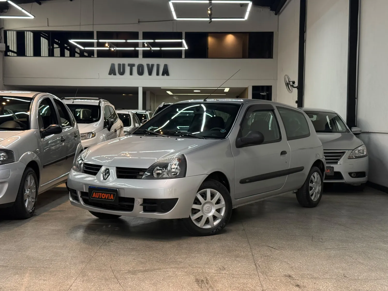 avv-renault-clio-venda-21b26fe-imagem-002