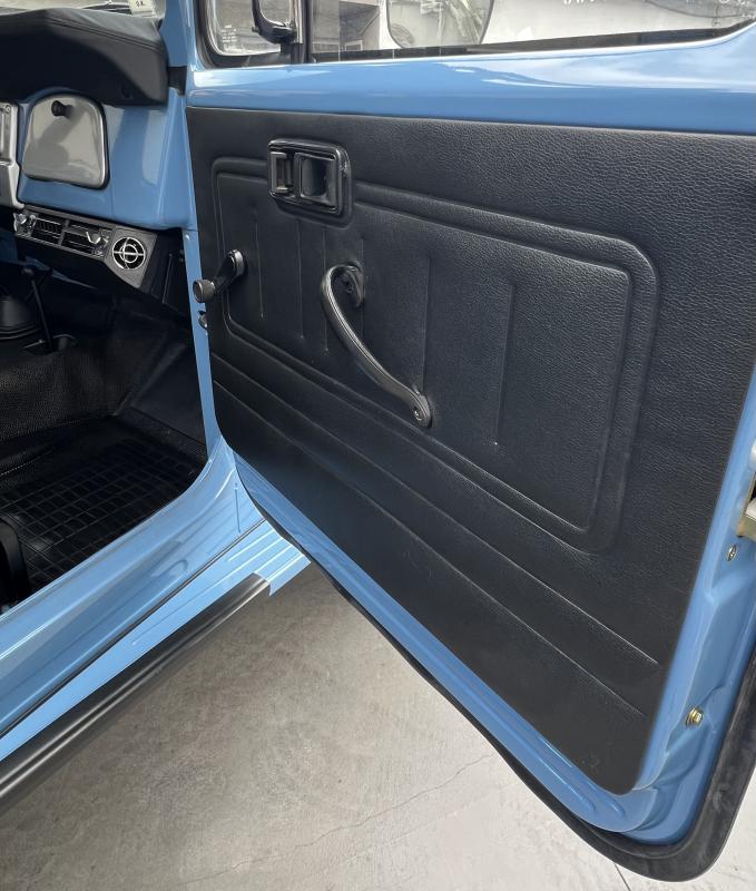 avv-toyota-bandeirante-picape-bandeirant-venda-8e1p3k5-imagem-014