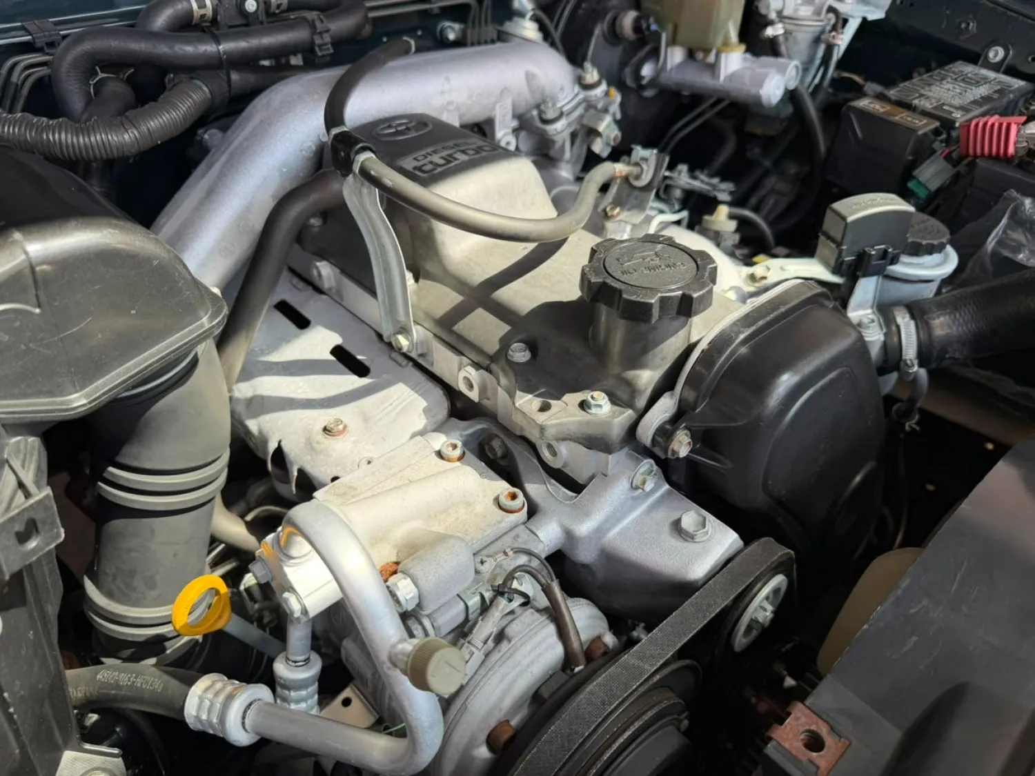 avv-toyota-hilux-sw4-venda-f61afce-imagem-003