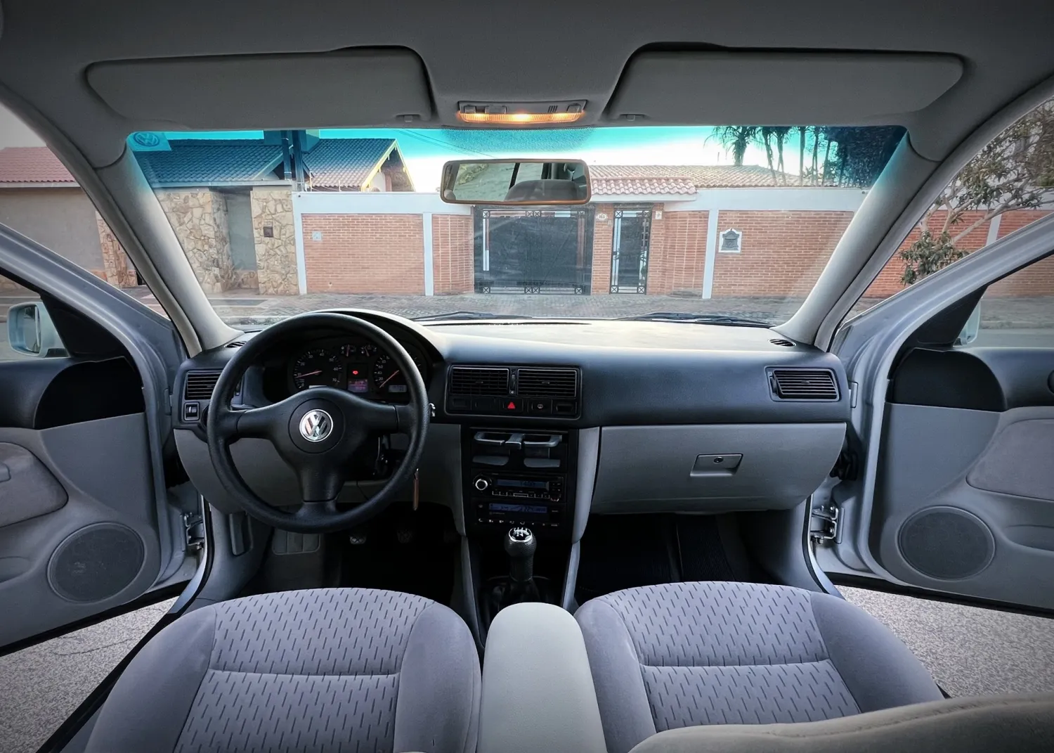avv-volkswagen-golf-venda-8dae852-imagem-002