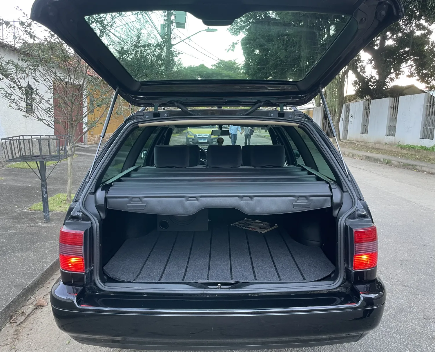 avv-volkswagen-passat-variant-venda-a41589f-imagem-005