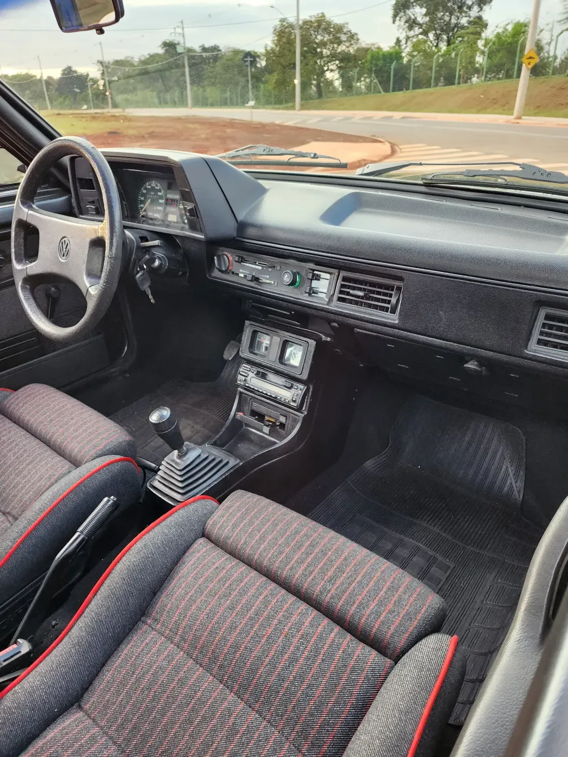 avv-volkswagen-passat-venda-0b2b725-imagem-007