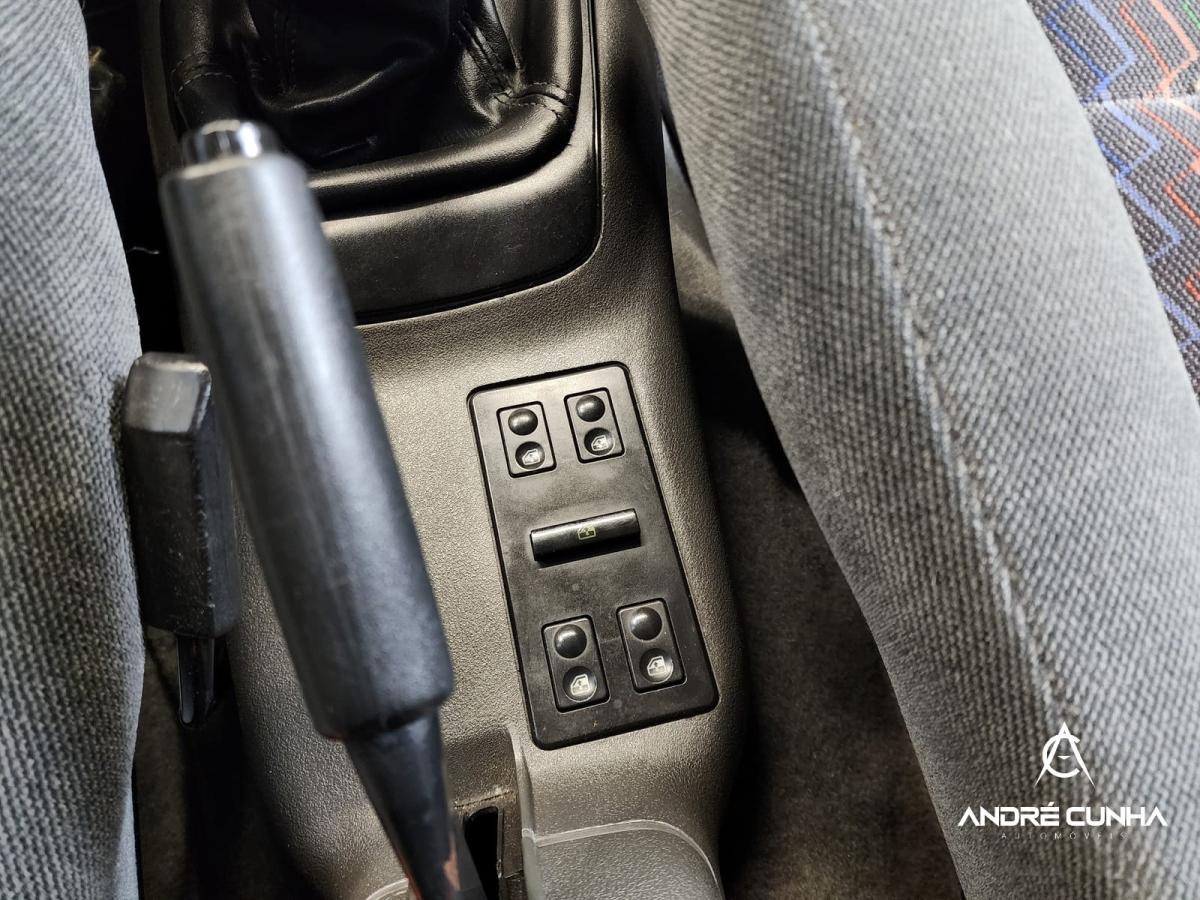 avv-volkswagen-pointer-gti-venda-sfxlzar-imagem-013
