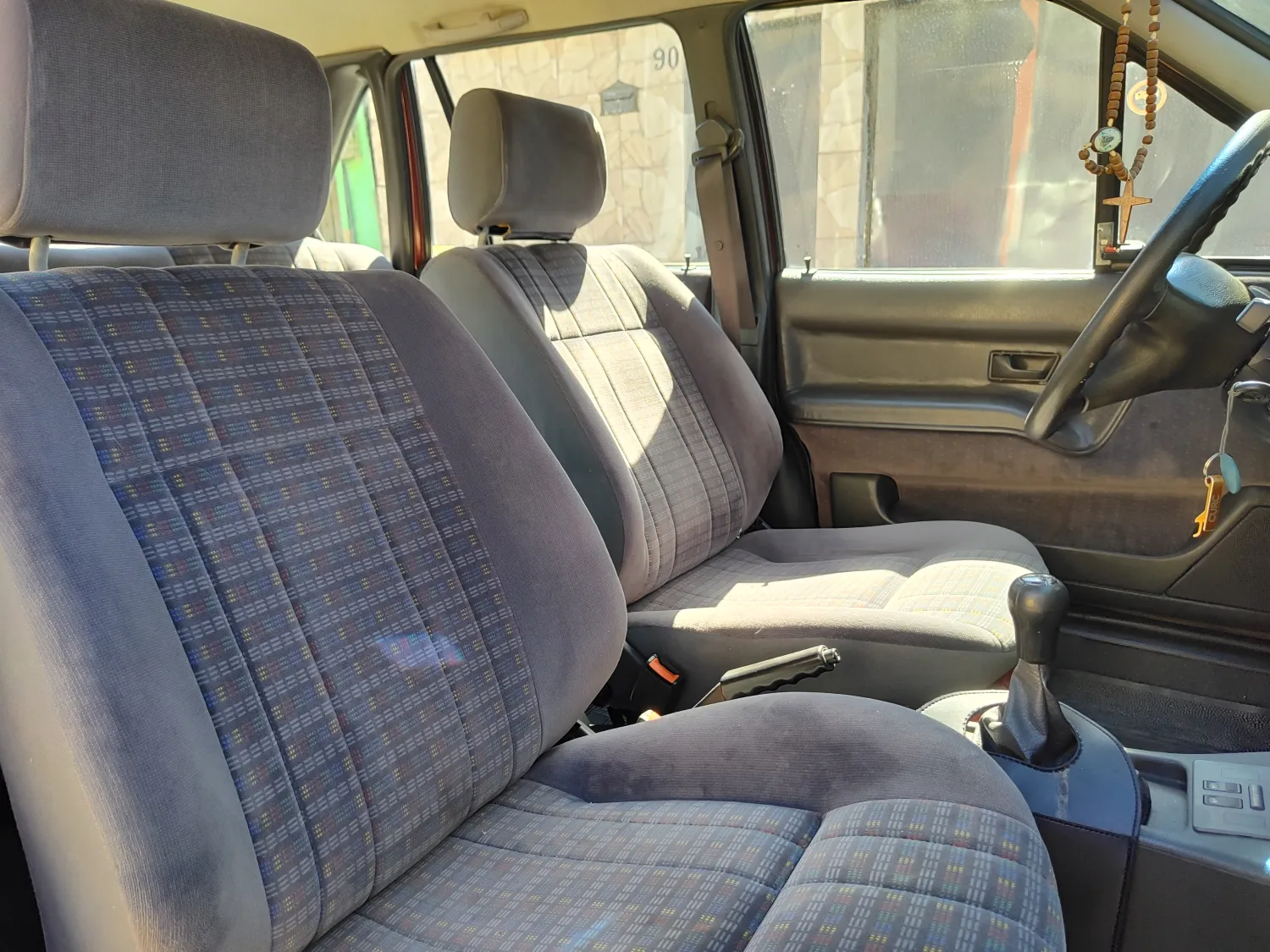 avv-volkswagen-santana-venda-5aca50f-imagem-016